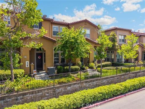 8427 E Kendra Loop, Orange, CA