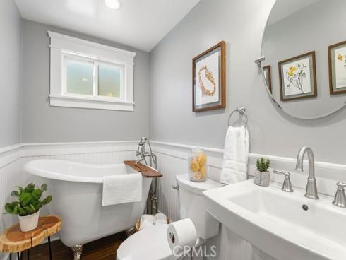 1907 N Silverwood , Orange, CA