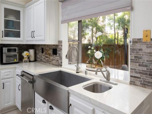 176 S Shadow Pines   Road, Orange, CA