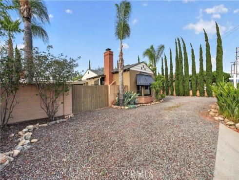 815 E Collins , Orange, CA