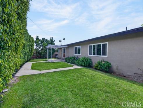 2077 N Mori , Orange, CA