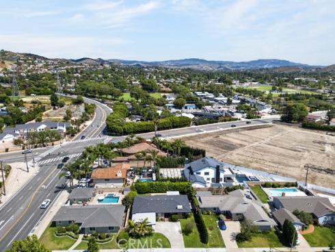 2077 N Mori , Orange, CA