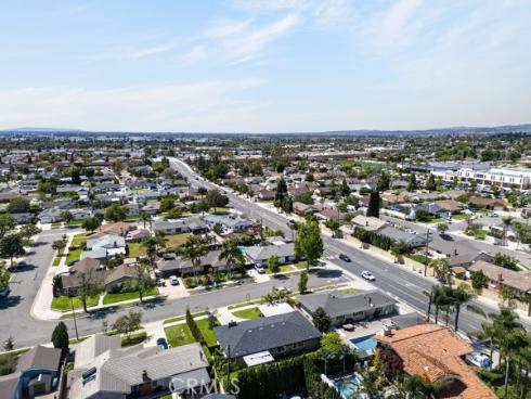 2077 N Mori , Orange, CA