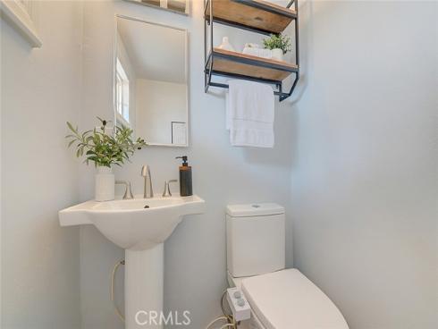 2044 W Spruce Avenue, Orange, CA