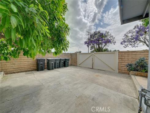 2044 W Spruce Avenue, Orange, CA