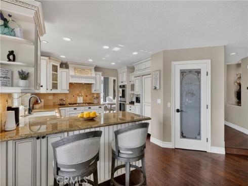2704 North Vista Heights Avenue , Orange, CA