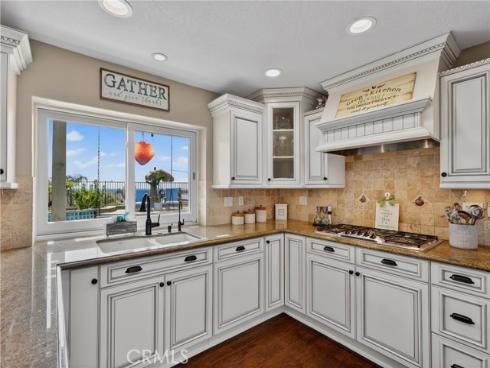 2704 North Vista Heights Avenue , Orange, CA