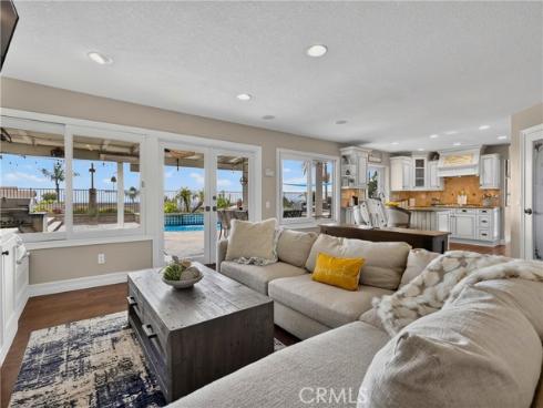 2704 North Vista Heights Avenue , Orange, CA