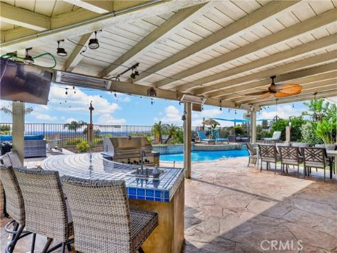 2704 North Vista Heights Avenue , Orange, CA
