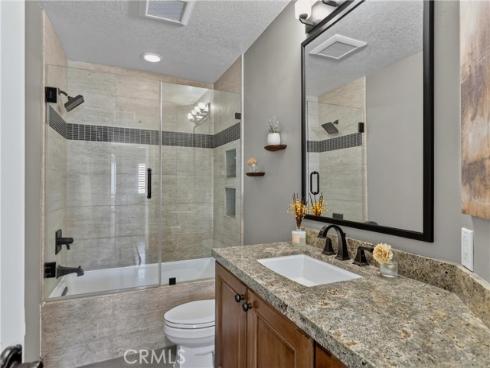 2704 North Vista Heights Avenue , Orange, CA