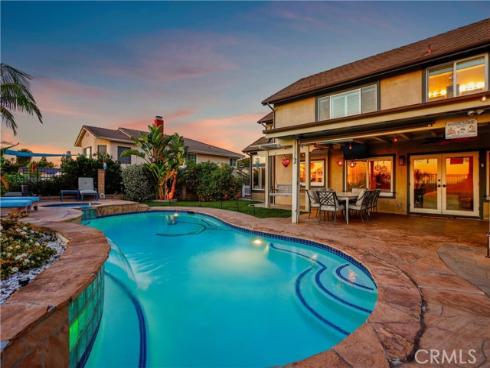 2704 North Vista Heights Avenue , Orange, CA