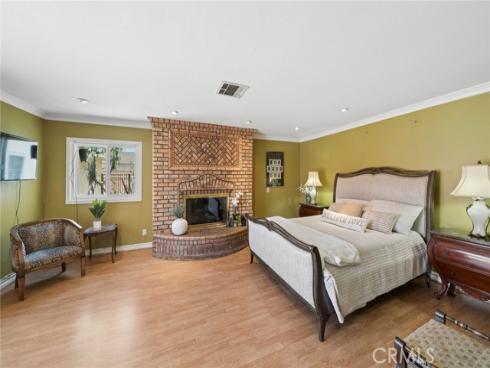 315 E Wilson , Orange, CA