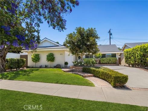 2712 E Jacaranda Avenue , Orange, CA
