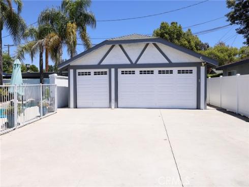 633 N Orange Street, Orange, CA
