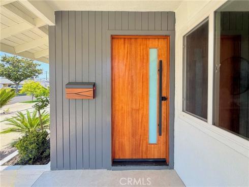 2543 E Locust , Orange, CA