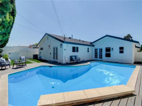 2543 E Locust , Orange, CA