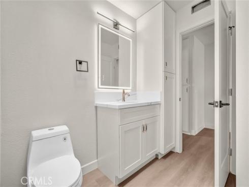 307 N Singingwood 8 , Orange, CA