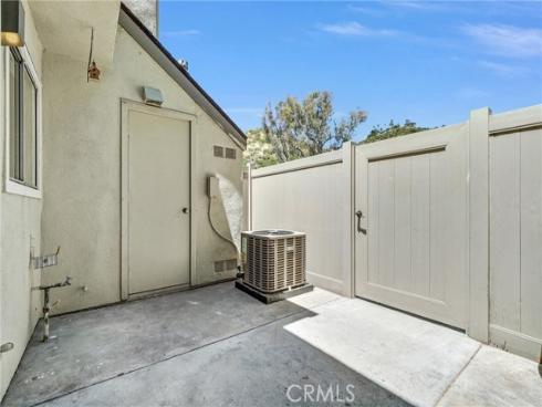 307 N Singingwood 8 , Orange, CA