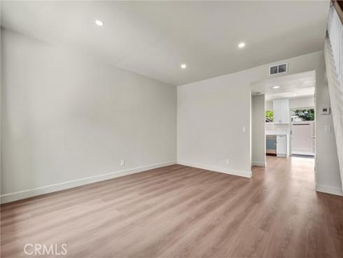307 N Singingwood 8 , Orange, CA