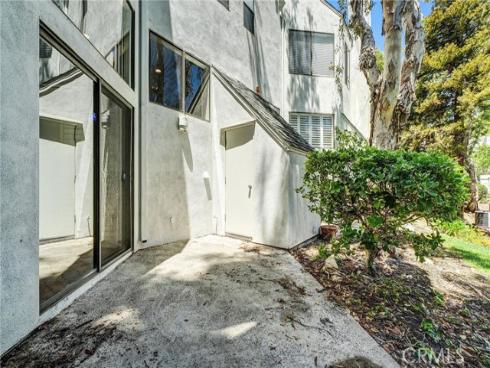 5733 E Stillwater 2 Avenue, Orange, CA