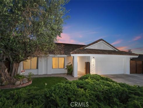 2310 E. Orangeview