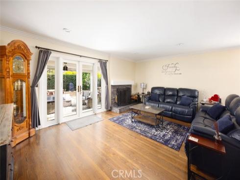840 E Glendora Avenue, Orange, CA