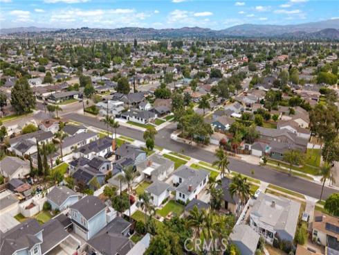 834 N Grand Street, Orange, CA