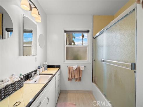 834 N Grand Street, Orange, CA