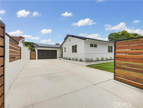 2515 E Orange Grove  , Orange, CA