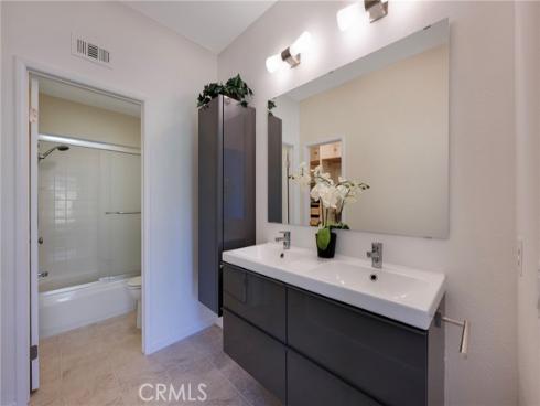 8215 E White Oak Ridge 105 , Orange, CA