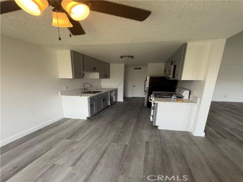 700  West La Veta  E4  Avenue, Orange, CA