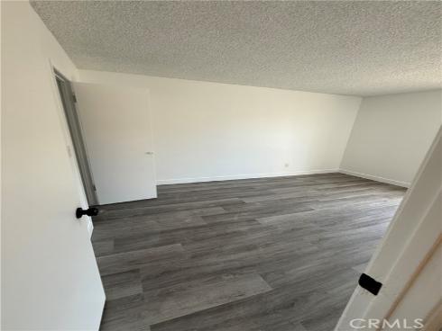 700  West La Veta  E4  Avenue, Orange, CA