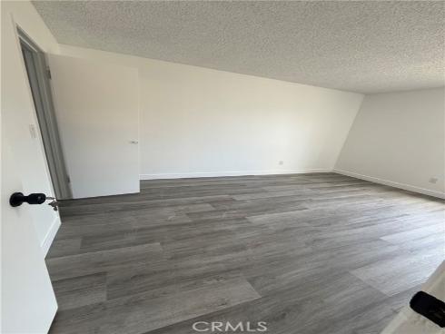 700  West La Veta  E4  Avenue, Orange, CA