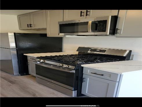 700  West La Veta  E4  Avenue, Orange, CA