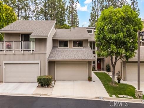 5946 E. Cadbury