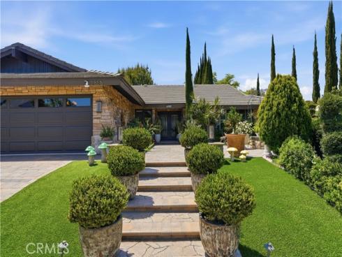 2888 N Wyngate , Orange, CA