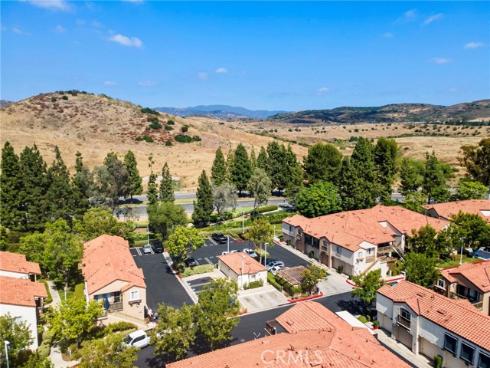 215 S Cross Creek L , Orange, CA