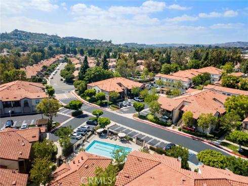 215 S Cross Creek L , Orange, CA