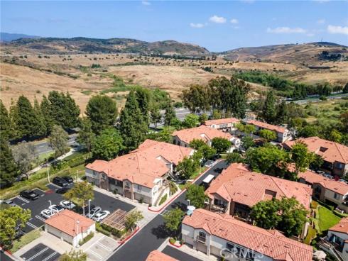 215 S Cross Creek L , Orange, CA