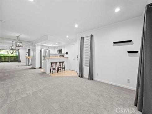 215 S Cross Creek L , Orange, CA