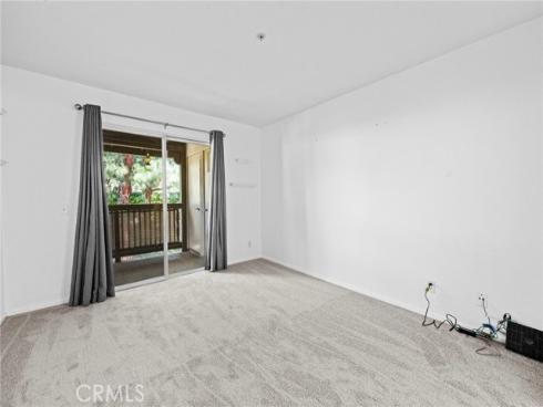 215 S Cross Creek L , Orange, CA