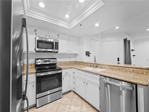 215 S Cross Creek L , Orange, CA
