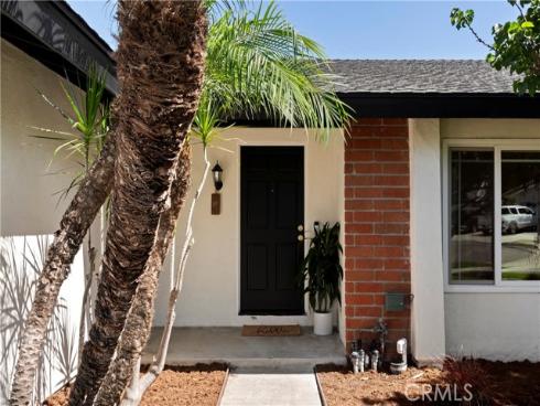 1519 E Van Bibber , Orange, CA