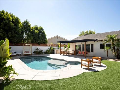 1519 E Van Bibber , Orange, CA