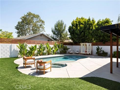1519 E Van Bibber , Orange, CA