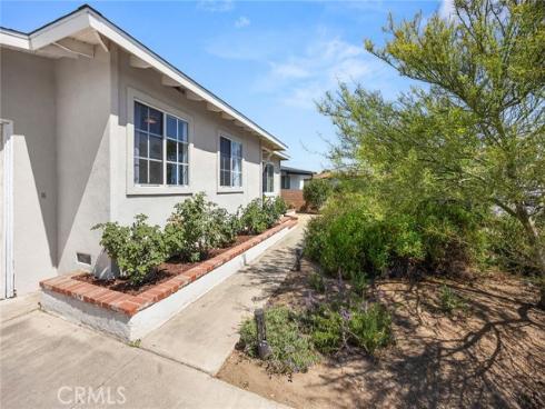 774 N Victoria Drive, Orange, CA