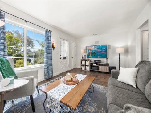 774 N Victoria Drive, Orange, CA