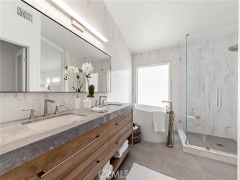 596 N Pageant A , Orange, CA