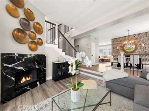 596 N Pageant A , Orange, CA
