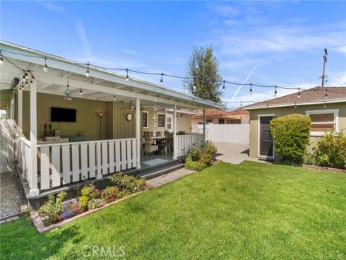 822 E Walnut Avenue, Orange, CA